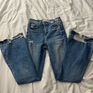 Buckle jeans